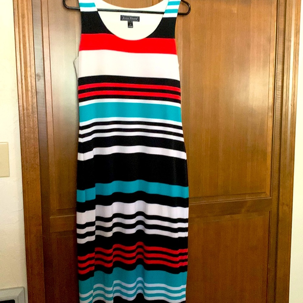 Long Sleeveless Dress Lined Like New